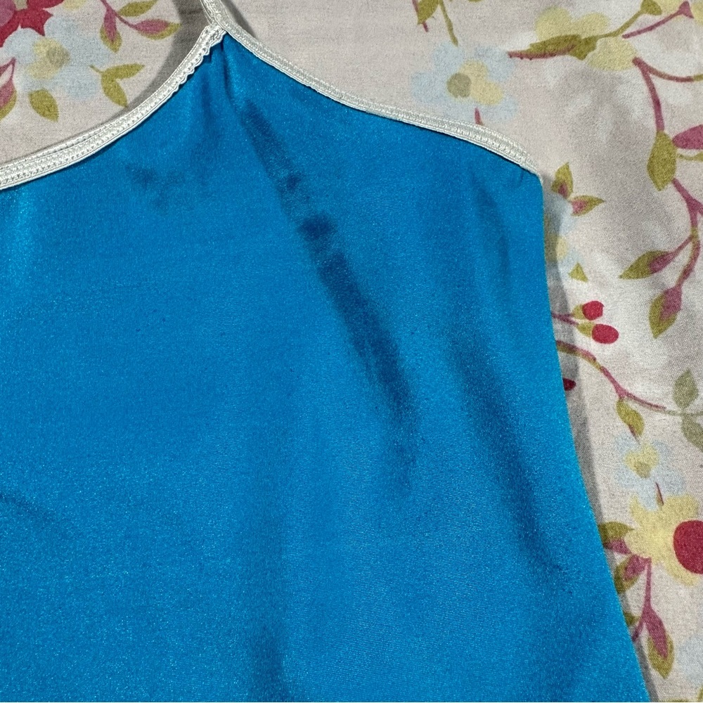 Turquoise Tank Top - Picture 3 of 3
